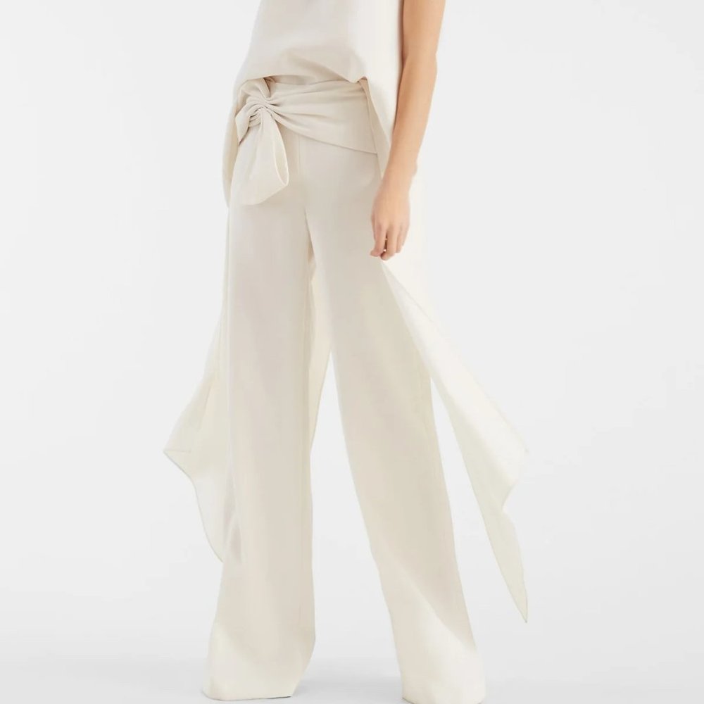 Sachin and Babi Whitley Pants Ivory size 2 - Flare leg with bow detail